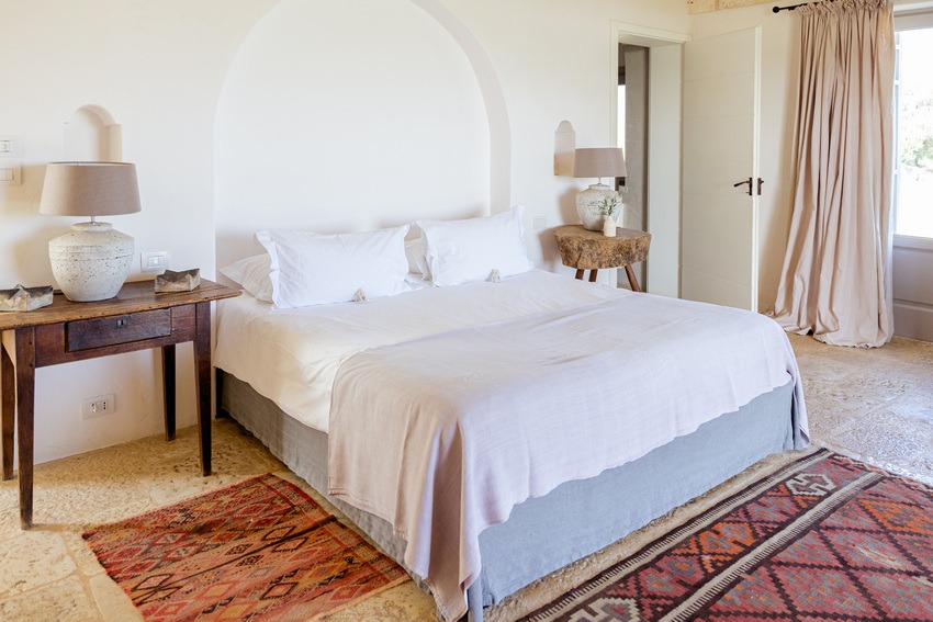Masseria Petrarolo bedroom with cozy bed