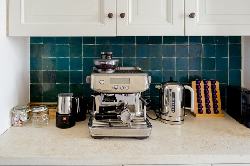 Masseria Petrarolo kitchen with coffee machine and modern appliances