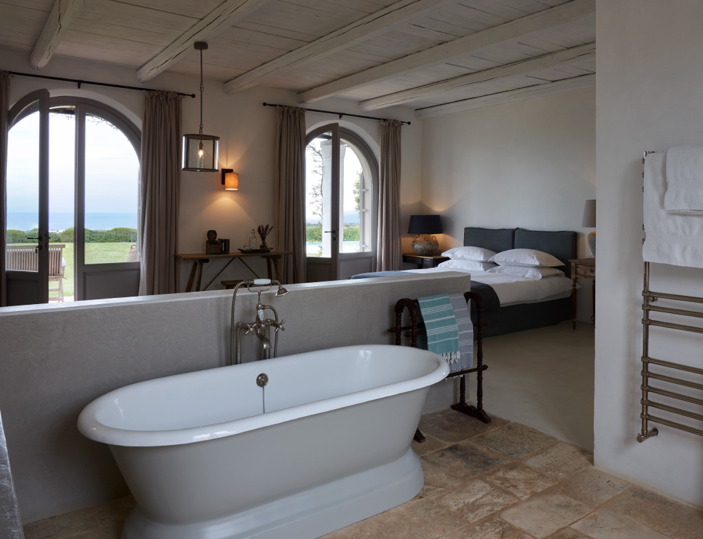 Lapazaya · En suite bathroom