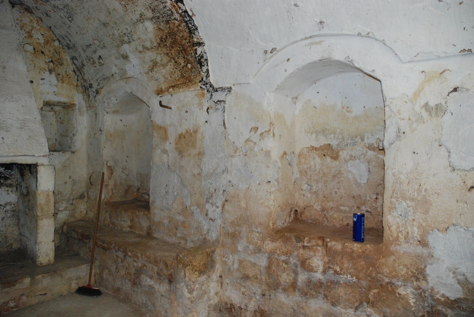 Les détails intérieurs d’origine before or during restoration